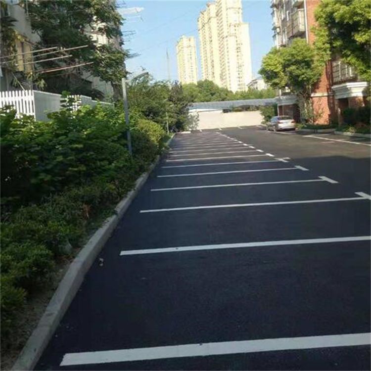 长坡镇厂区划线